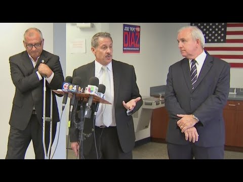 José 'Pepe' Díaz tilda de "cobarde" al comisionado Xavier Suárez y lo acusa de pagar publicidad polí