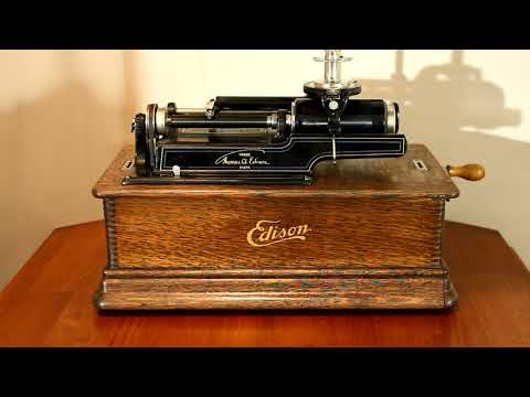 Foxtrot, "Doodle-do-doo" by The Broadway Dance Orchestra on Edison Blue Amberol cylinder record 4940