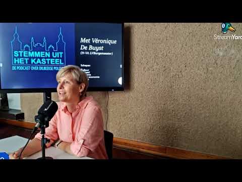 Zomerreeks Stemmen uit het kasteel met Véronique De Buyst