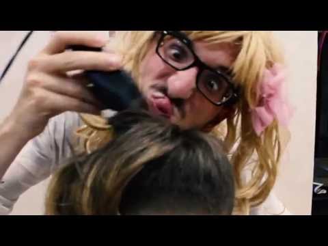 Carolina e Ciruzzo dal Barbiere - Carmine MIgliaccio