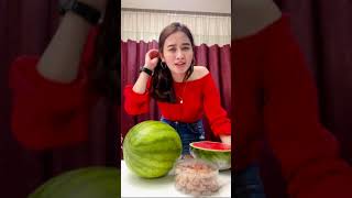 Download lagu Wow! Semangka Lia Trio Macan Gede Banget mp3