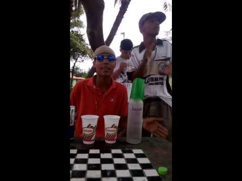 Mc Nenem e Mc Magrão - Medley na Praça da Cristal