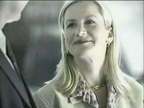 2004 Chrysler Town and Country Commercial ft. Angela Kinsey