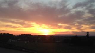 preview picture of video 'Sunset at Clos Dubreuil / Saint Emilion Grand Cru'