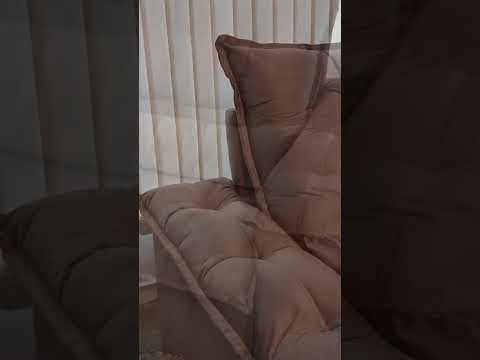 Video thumbnail of Sofa Retratil e Reclinavel Alice 230cm Braço 25 Cmem Boucle Meu Sofá Online