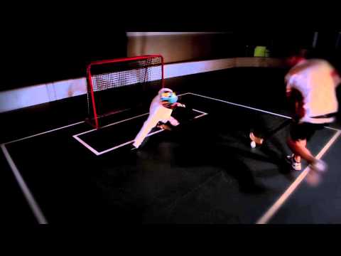 Floorball Goalie Tutorial 3 - Breakaway From Small Corner
