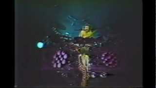 preview picture of video 'Van Halen - Somebody Get Me A Doctor & I'm So Glad - 1983-01-16 - Caracas, VEN [VHFrance Videos]'