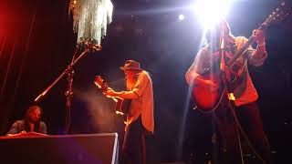Stu Larsen - What's a Boy To Do  (Live at Lucille, Argentina)
