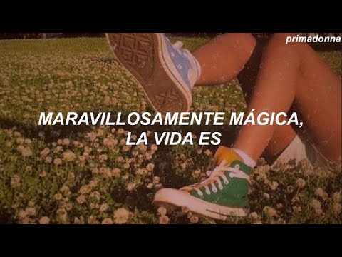GRACHI  - Magia // Letra español ~ Maravillosamente mágica la vida es