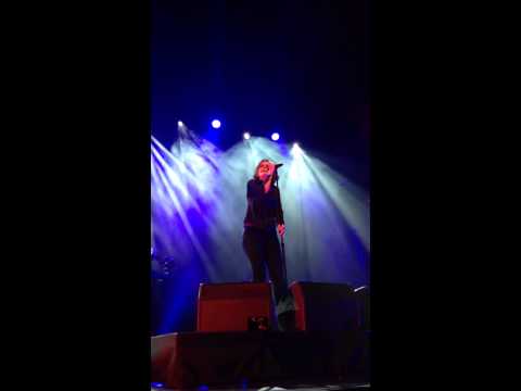 Alison moyet short clip at the sage