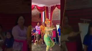 Download lagu Hot dancing mp3