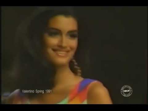 VALENTINO Spring Summer 1991 Paris