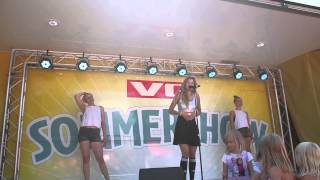 Sandra lyng Play my drum på vg show 2015