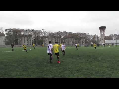 Nicolás Caprile vs Comu