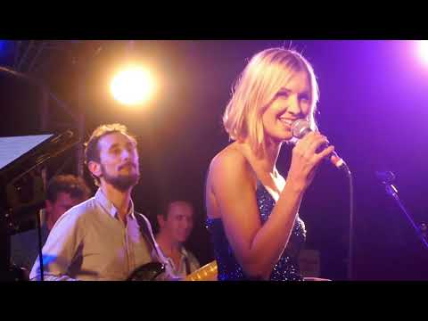 The Big Hustle - Something Blue feat. Julie Erikssen — Live at New Morning 2018