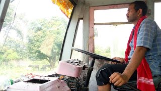 preview picture of video 'UPSRTC Bus Driver in Action | Bypassing NH-28 , Kushmi Jungle Run & Gorakhpur Entry Action'