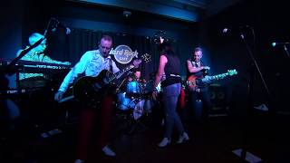 Pretenders by Talk of the Town - Day after Day - Live at The Hard Rock Cafe, Glasgow
