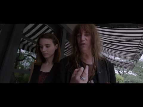 Patti Smith clip