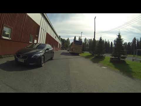 Just heitettiin petankia