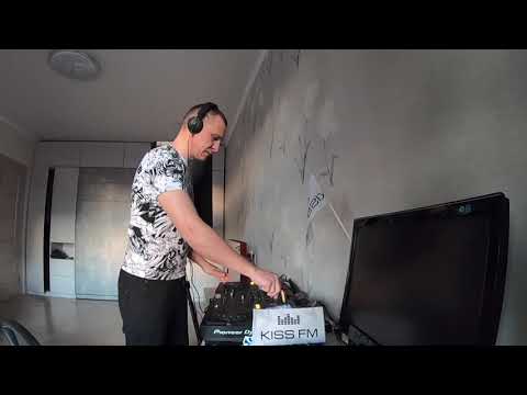 Konstantin Ozeroff – KISS.HOME.MIX #4 | DJ на карантині