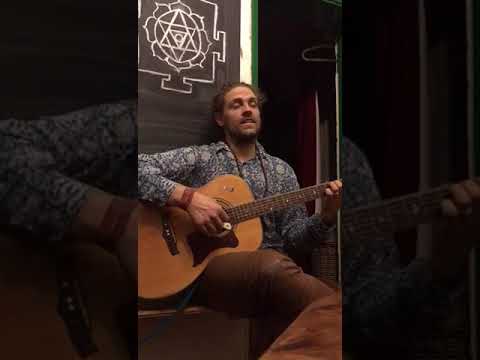 Cura Freestyle Rap ad guitar After 9 days Not speaking