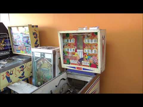 Working on the Backbox Wiring in a 1966 Gottlieb MASQUERADE Pinball Machine - #2