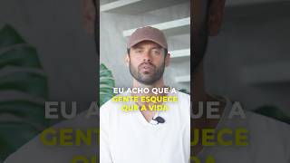 …nunca foi feita pra ser entendida mas sim…
