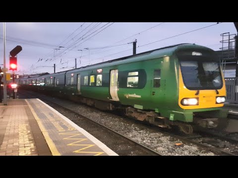 Irish Rail 29000 Class Commuter Train - Connolly Station, Dublin