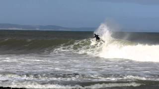 preview picture of video 'SuperTubes, Jeffreys Bay, South Africa - 40sec wave!'