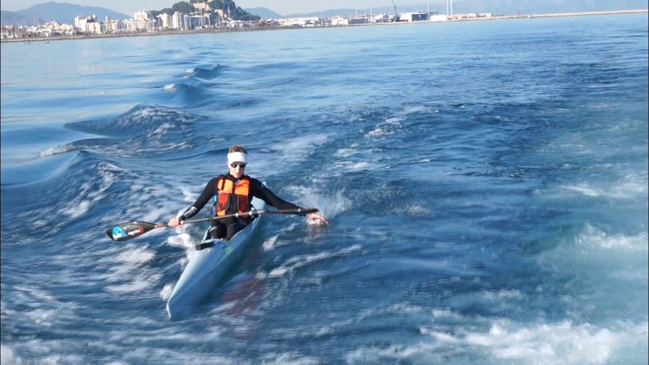 Surfski Boat Wash Riding || 8,2kts