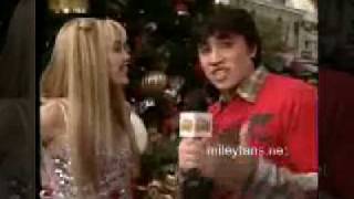 miley cyrus- santa clause is coming to town music video