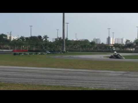 Kart Mini 2010 21HP - Praia Grande/SP