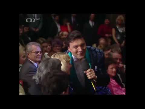 Karel Gott - Svět má ty chvíle rád (1988)