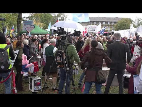 Video Thumbnail: Prien am Chiemsee - für den Frieden🕊 - Proteste gegen Merz-Koalition💥 am 3.10.2025 ab ca. 15 Uhr