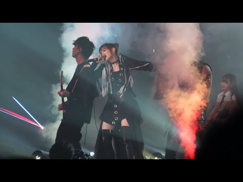 Sinnie Ng 吳倩怡 @Lolly Talk《紅蓮華》 Little Things Concert Day 1 28/11/2023