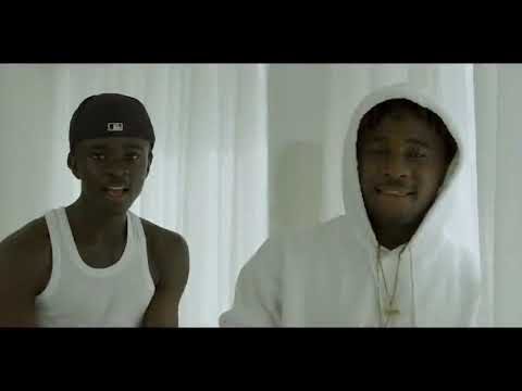 Drapeyy ft yaw tog - Savage