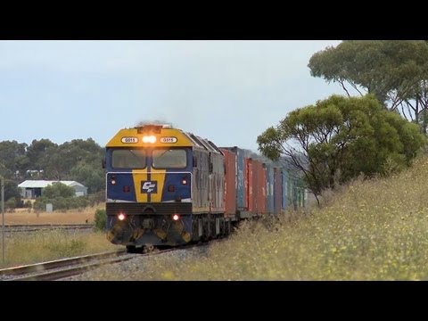 2AM2 POTA Freight Train with "G Class" Diesel Locomotives - PoathTV Australian Trains & Railroads