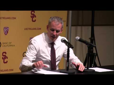 USC TROJANS 74 - WASHINGTON HUSKIES 58