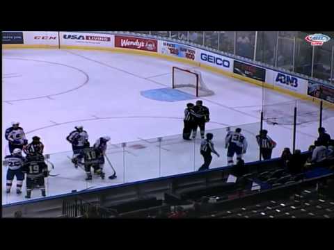 Mike Moore vs David Steckel