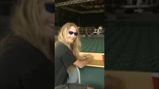 Jerry Cantrell Watching Eddie Van Halen Soundcheck 1991 #Aliceinchains #vanhalen #evh #aic