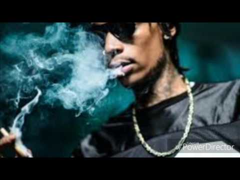 Wiz Khalifa-Pre rolleds-Water damage ft.Chevy Woods