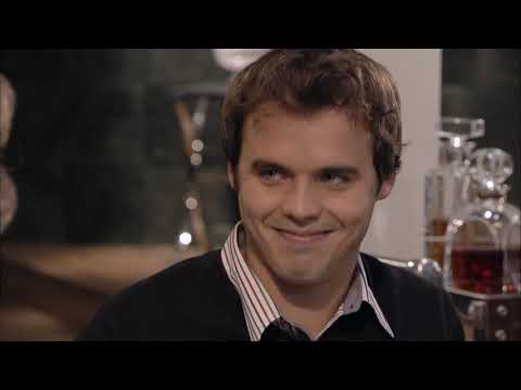 CUANDO ME SONREIS TRAILER