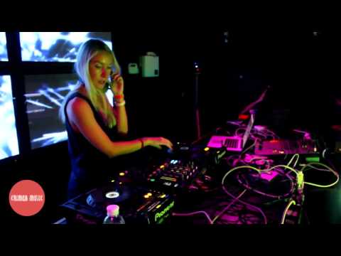 DJ Polina - Crimea Music Showcase @ Boroda (03/10/15)