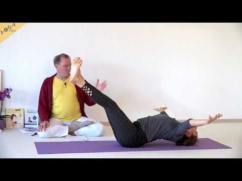 Kopf-Gesäß-Stand (Fisch mit erhobenen Beinen) - Yoga Asana Lexikon