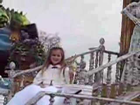 Page Sophia in Parade