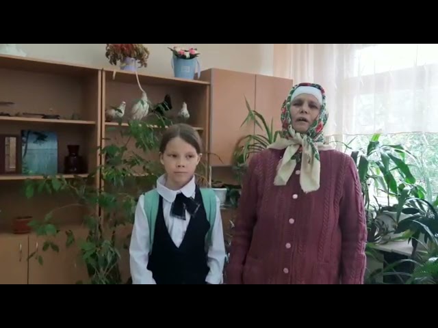 54нче гимназиянең 5В сыйныфы укучысы Исхакова Гөлназ диктантка әбисе Сөембикә белән килгән.