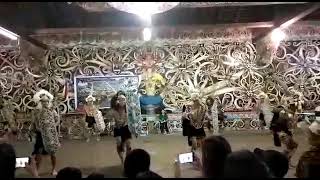 Download lagu Tarian Ajay Piling dari Pemuda Dayak Kenyah Pampang mp3