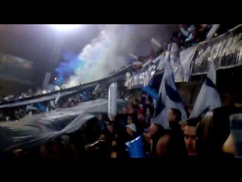 "QUILMES vs newels entrada Indios Quilmes" Barra: Indios Kilmes • Club: Quilmes