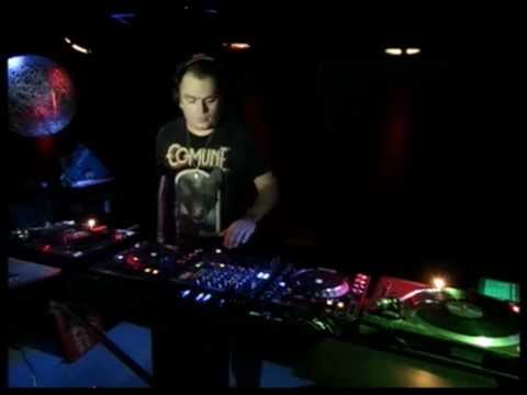 DJ Град - TOP DJ Live (14-04-2011)
