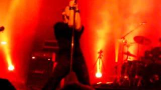 Eryn Non Dae. :Blistering Hate+Intro  LIVE